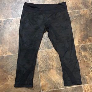 Lululemon crop leggings